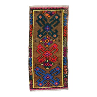 Mini Turkish Mat rug no. y1878 For Sale