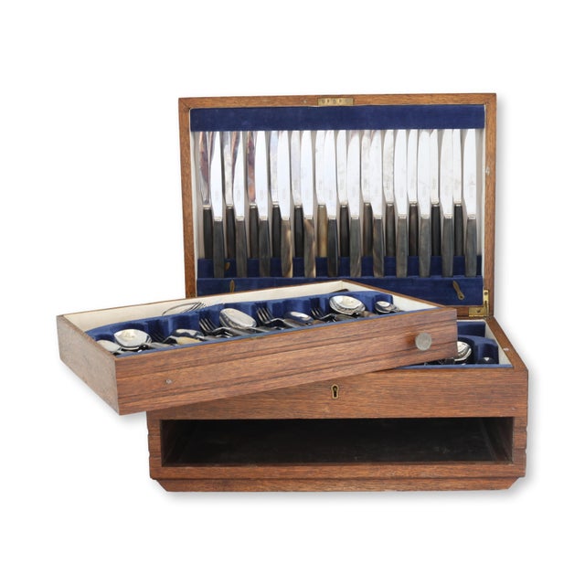Vintage English Polished Natural Horn Cutlery, Service for 12 For Sale - Image 11 of 11