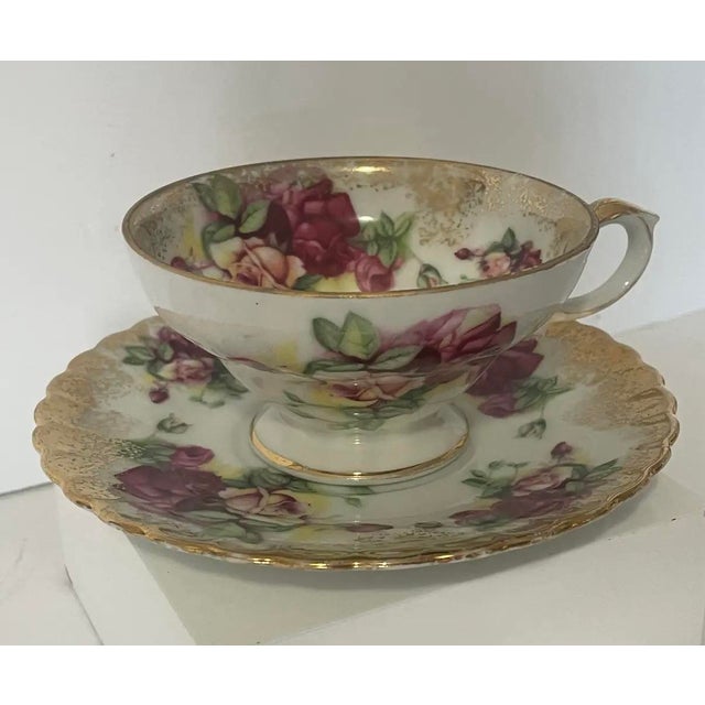 Vintage Royal Sealy Japan Roses & Heavy Gold Filigree Footed Tea Cup & Saucer Set For Sale - Image 4 of 12