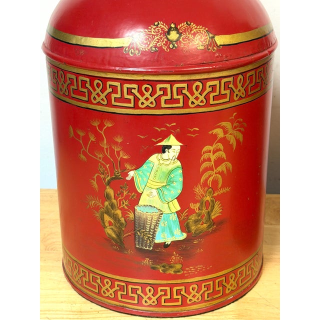 Pair English Chinoiserie Red Tole & Gilt Painted Tea Caddy Lamps, 20th Century For Sale - Image 9 of 14