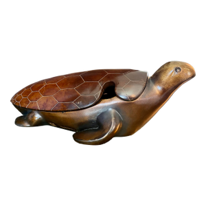 Late 20th Century Carolyn Kinder Collection Ironwood Sea Turtle Box – Hand Carved Coastal Sculpture With Removable Lid