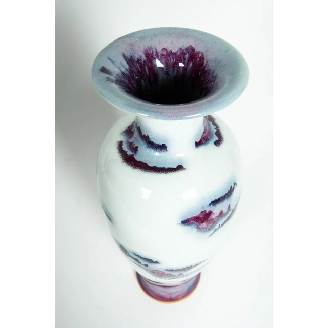 Mid-20th Century Asian Decorative Vases / Pieces - a Pair For Sale In New York - Image 6 of 9