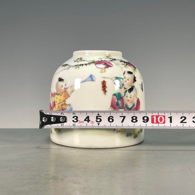 Ceramic Vintage Famille Rose Porcelain Water Coupe – Boys & Pomegranate Motif, Guangxu Mark For Sale - Image 7 of 9