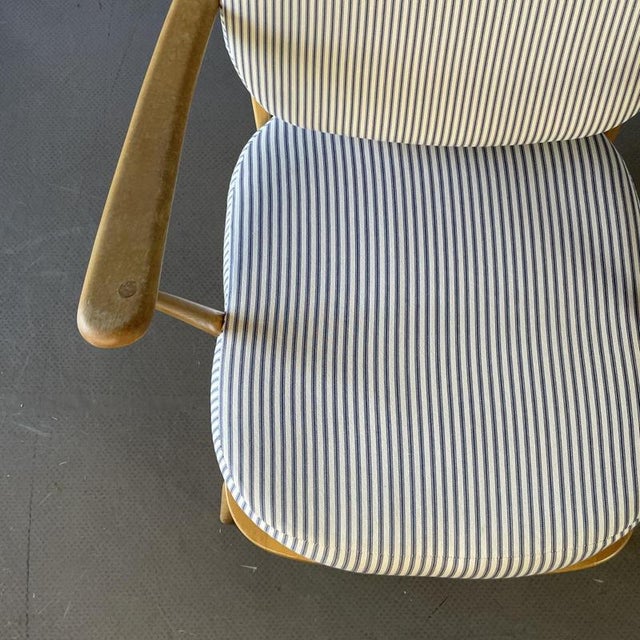 Vintage Windsor Armchair from Ercol For Sale - Image 4 of 11