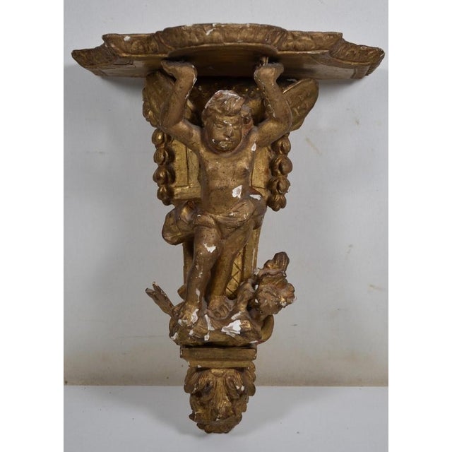 France XVIIIth Century Small Wall Bracket in Stuccoed and Gilded Wood, the Scalloped Top Supported by Zéphir For Sale - Image 13 of 13