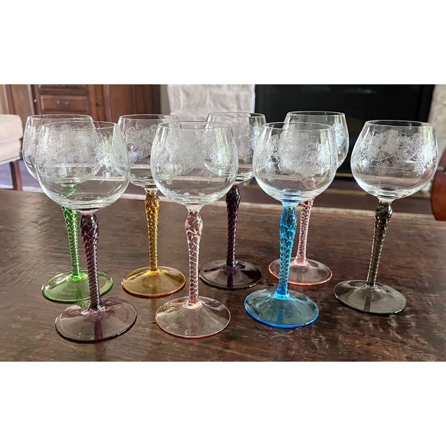 1960s Mid-Century Modern Etched Grapevine Rhine Wine Glasses - Set of 8 Harlequin For Sale - Image 4 of 17