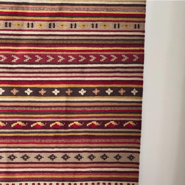 1980s Large Indian White Rug with Red, Yellow and White Stripes and Geometric Friezes, Base, 1980s For Sale - Image 5 of 18