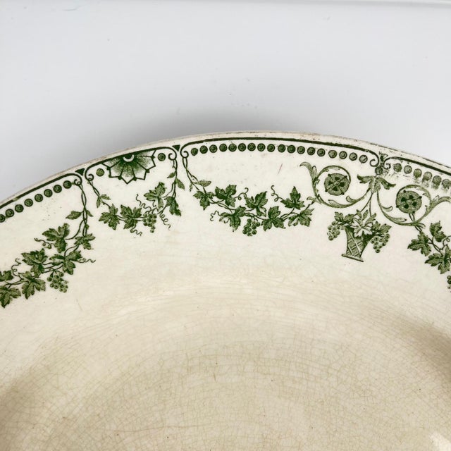 Round Green Champagne Dish from Badonviller, Early 20th Century, 1890s For Sale - Image 10 of 12