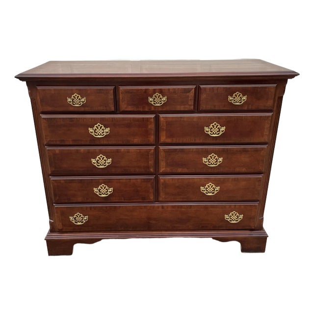10-Drawer Georgian Style Banded Mahogany Chest of Drawers For Sale