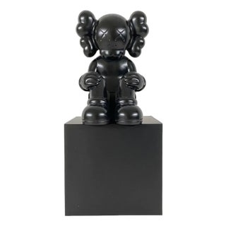 Kaws, Watching, 2022, Bronze For Sale