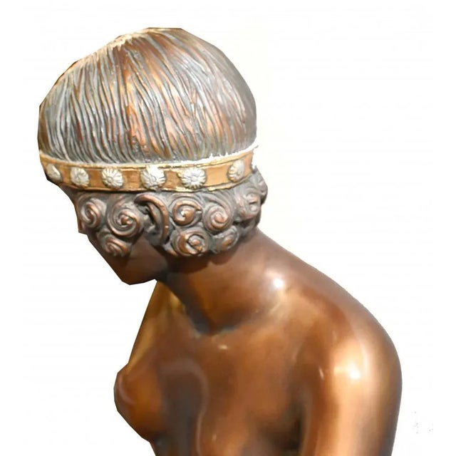 Large Art Deco Statue Female Nude Figurine in Resin For Sale - Image 5 of 11