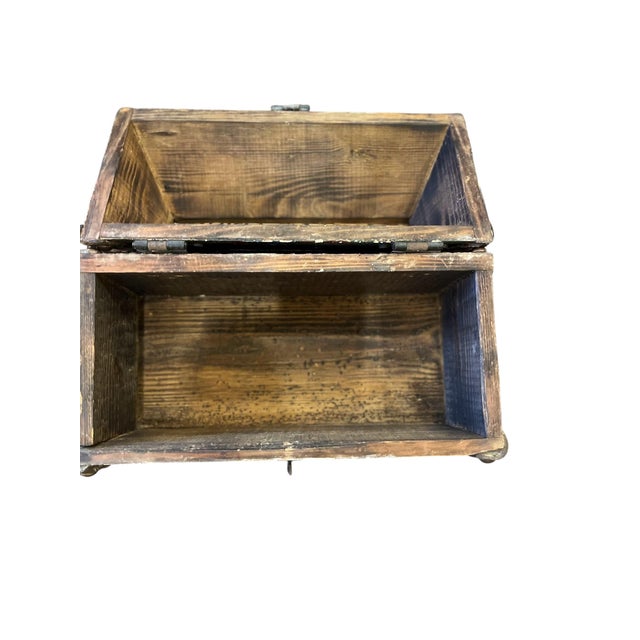 Red 19th Century Reliquary Box For Sale - Image 8 of 12