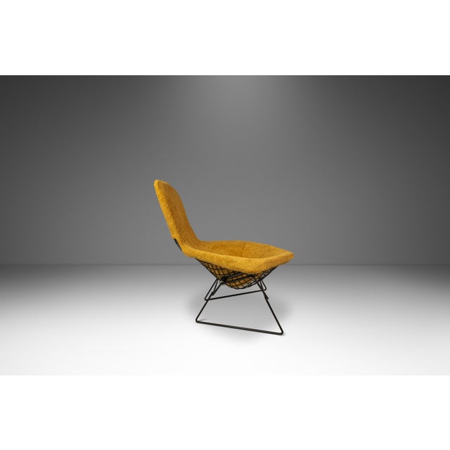 Textile Mid-Century Modern Early Authentic Bird Lounge Chair W/ Matching Ottoman in Bouclé Attributed to Harry Bertoia for Knoll, Usa, C. 1960's For Sale - Image 7 of 18