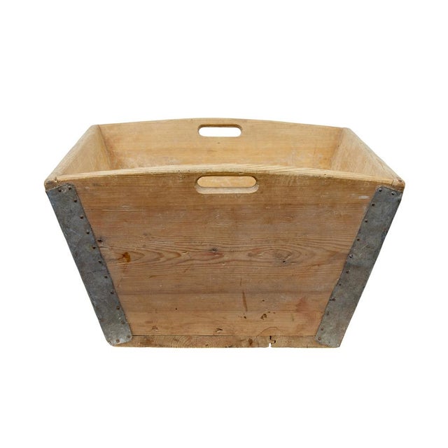 19th century sSwedish pine dough bin circa 1880. Good quality example of a dough bin from sweden. Shaped sides with...