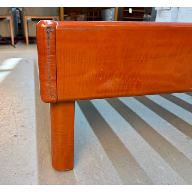 1990s Beautiful Modern Lacquered Cherry Platform Bed With Storage Headboard For Sale In New York - Image 6 of 15