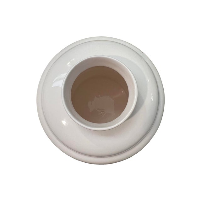 Vintage Postmodern 1980s Large White Ribbed Bee Hive Ceramic Vase Art Deco Pottery For Sale - Image 4 of 7