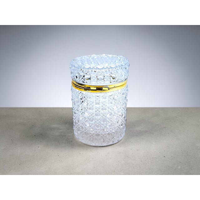 Baccarat Cut Crystal Jewelry Box in the style of Baccarat, 1950s For Sale - Image 4 of 6