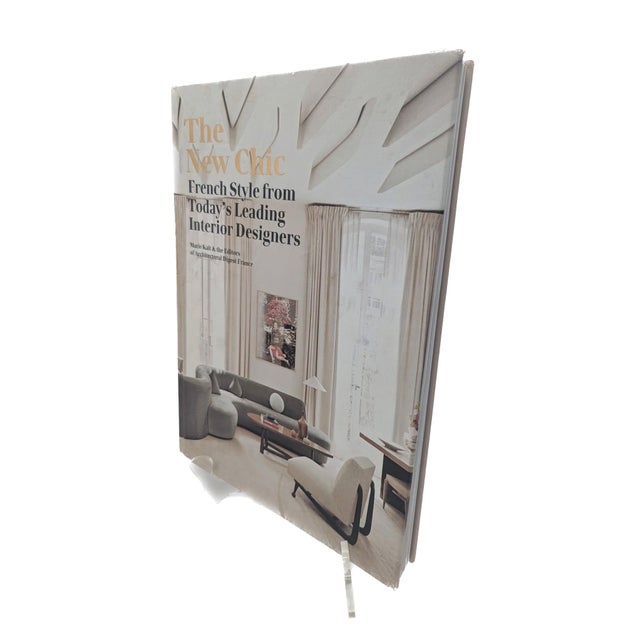 2017 Rizzoli "The New Chic: French Style From Today's Interior Designers" Book For Sale In Miami - Image 6 of 11