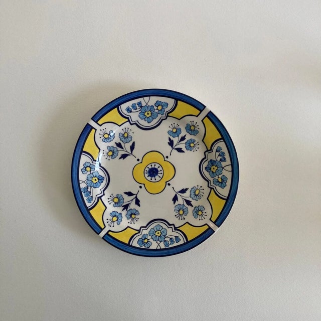 White Tiffany & Co. Este Ceramiche Made in Italy Decorative Plate, Blue Yellow Floral For Sale - Image 8 of 10