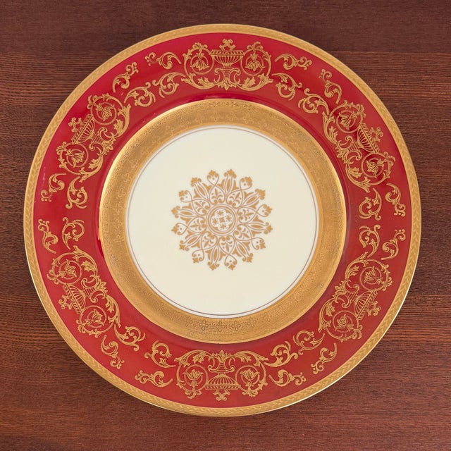 1930s Pickard Red & Gold Czech Bohemian Porcelain Dinner Plates - Set of 8 For Sale - Image 9 of 16