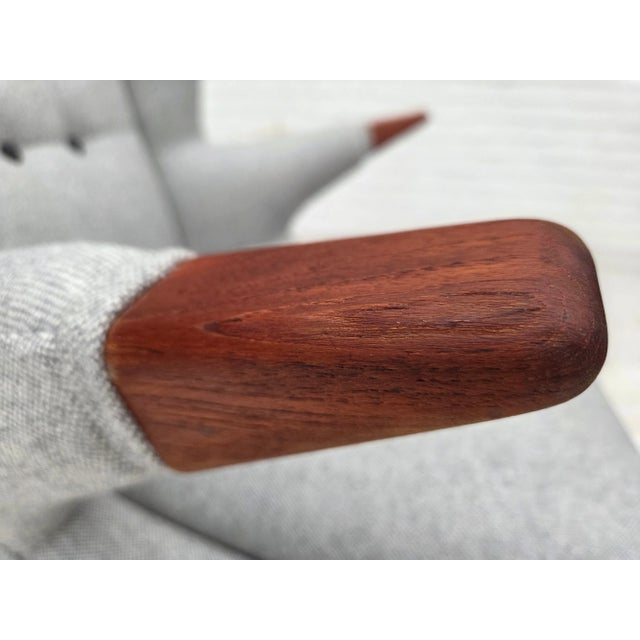 Set of Danish Teddy Chair and Ottoman in Wool and Teak, 1960s For Sale - Image 12 of 18