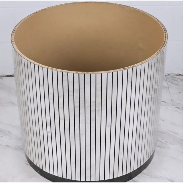 1970s 1970s Slotted Mirrored Side Table/Ottoman With High Gloss Lacquer Top For Sale - Image 5 of 5