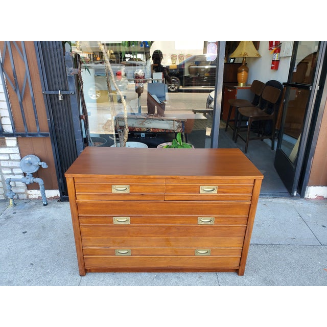 Mid-Century Modern Vintage Thomasville Dresser For Sale - Image 3 of 17