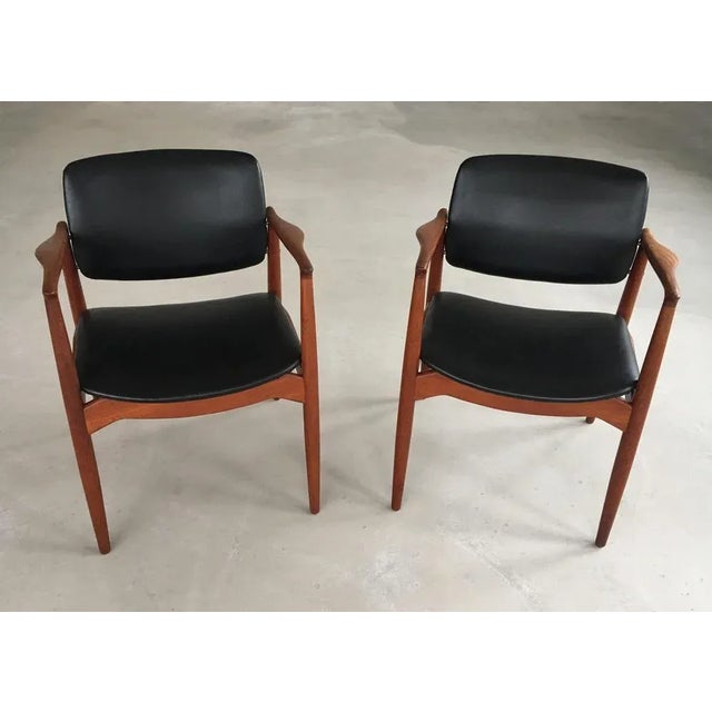Erik Buch Fully restored Captains Chairs including Custom Reupholstery, 1960s, set of 2. The well designed organic shaped...