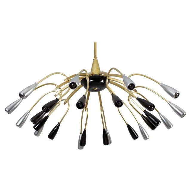 Mid-Century Brass and Murano Glass Chandelier in the style of Stilnovo, 1950s For Sale - Image 13 of 13