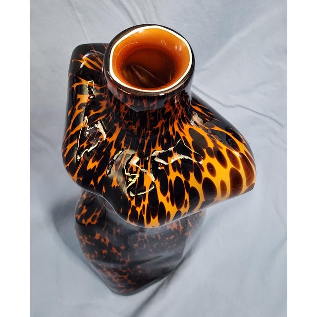 Handblown Murano Style Glass Sculptural Vase Tortoise Shell Speckled Pattern For Sale In West Palm - Image 6 of 7