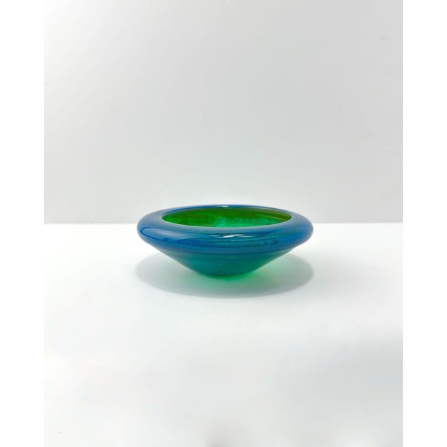 Small Azure Blue and Green Mdina Glass Bowl by Michael Harris, 1970s For Sale - Image 4 of 8