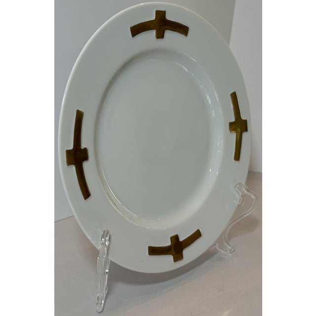Contemporary 1980s Swid Powell “Camelot” 12″ Chop Plate by Robert Lee Morris For Sale - Image 3 of 5