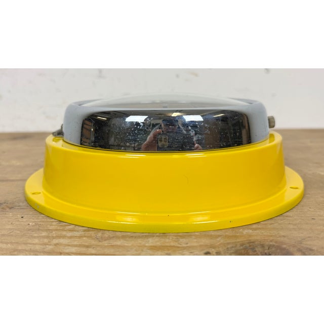 Vintage Yellow Ships Wall Clock from Citizen, 1970s For Sale - Image 11 of 18