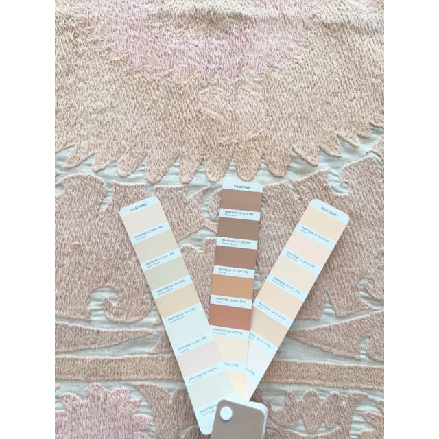 Tan Suzani Embroidered Wall Hanging - Neutral Tan Uzbekistan Embroidery 4'4'' X 4'6'' For Sale - Image 8 of 8