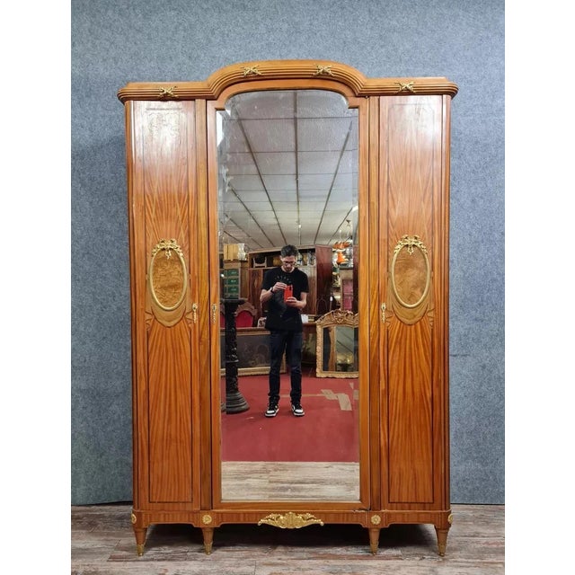 Louis XVI Marquetry Bookcase, 1870s For Sale - Image 6 of 6