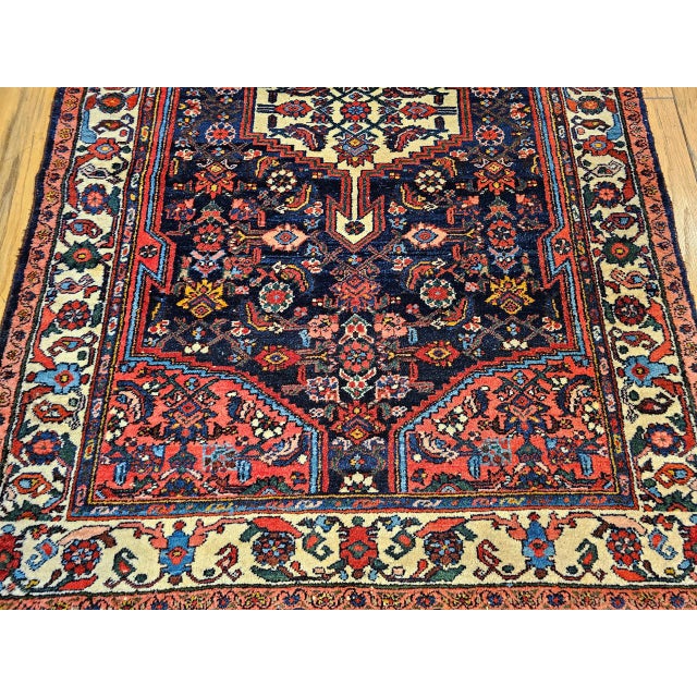 Vintage Persian Bakhtiari Rug, Handwoven Wool, Floral Pattern, Navy & Ivory, 5x7 For Sale - Image 9 of 14