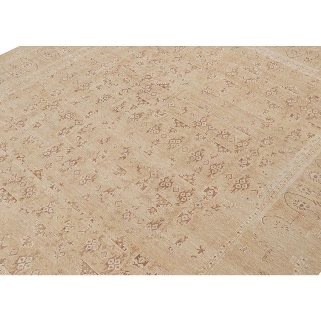 This 12x15 rug is inspired by antique Oushak rugs—from a bold new Modern Classics Collection by Rug & Kilim. Hand-knotted...