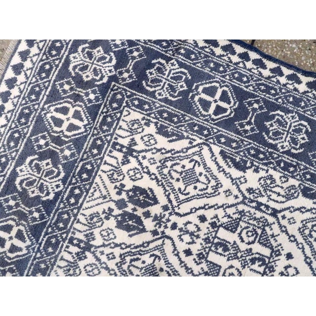 Textile Galerie Shabab Collection Mid-20th Century Indian Cotton Agra Rug For Sale - Image 7 of 8
