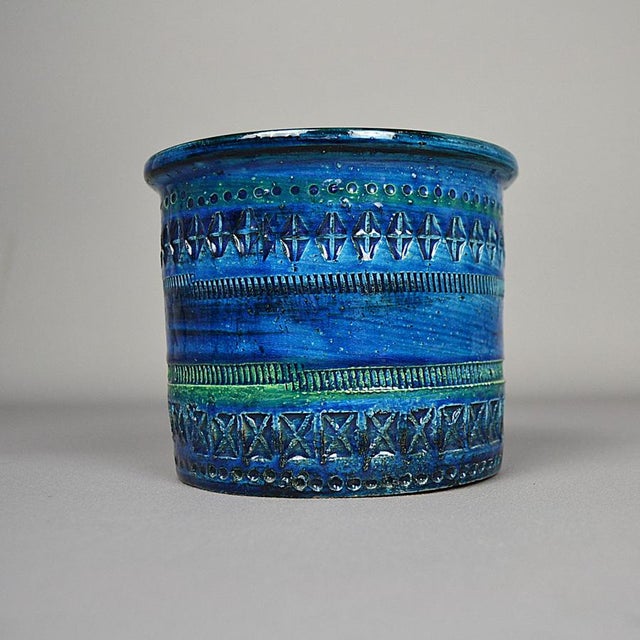 1950s Rimini Blue Flowerpot Cover or Vase by Aldo Londi for Bitossi, 1950s For Sale - Image 5 of 11