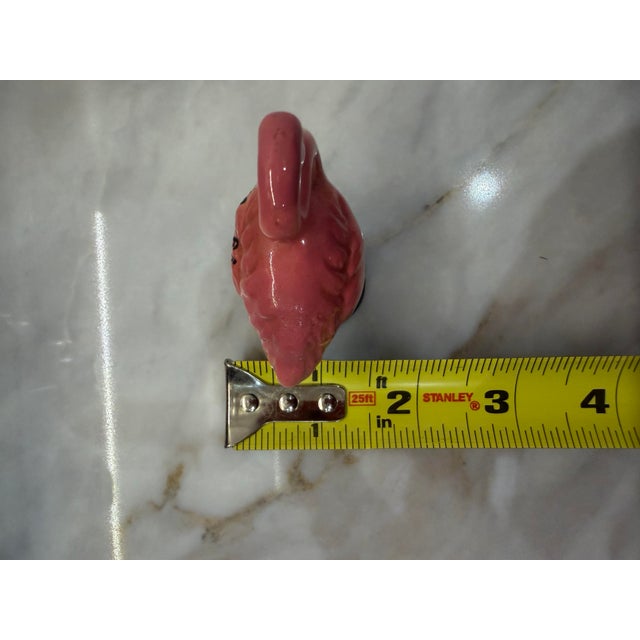 Vintage Pink Flamingo Salt and Pepper Shakers, Niagara Falls Souvenir For Sale - Image 9 of 10