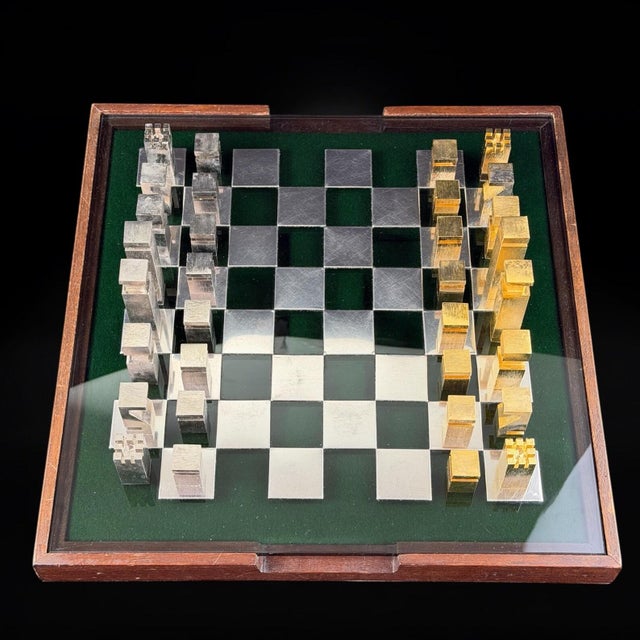 1980s Custom Metal Chess Set with Glass Board and Storage Box in the style of Hermès, 1980s, Set of 33 For Sale - Image 5 of 17