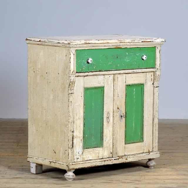 Rustic Antique Pine Dresser, 1910s For Sale - Image 3 of 17