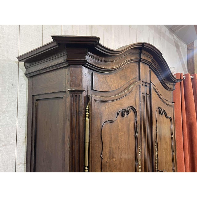 Antique Cabinet in Oak and Chestnut, 1700s For Sale - Image 18 of 18