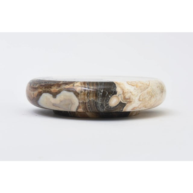 Italian Vintage Alabaster Lidded Round Box Brown, Cream, Tan, Black, Dark Gray 60's For Sale - Image 9 of 10