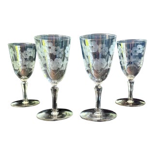 Vintage Libbey Embassy Wine Glasses Set of 4 | 1950s Mid Century Glassware - 5 3/4" For Sale