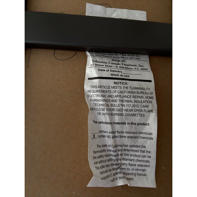 Metal 1990s Johnston Casuals “Journey” Dining Set – Modern Glass + Metal – Made in Usa, Set of 5 For Sale - Image 7 of 7