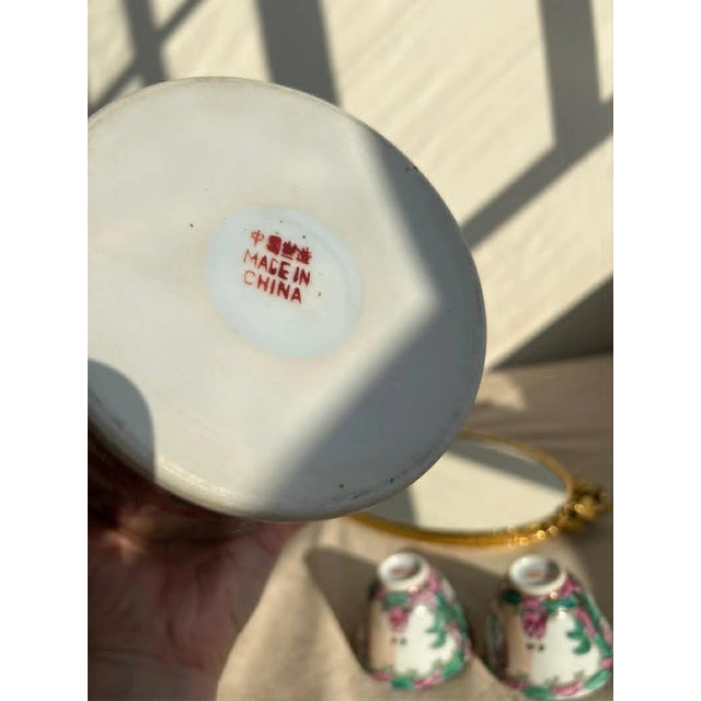 Rose Medallion Chinese Woven Tea Basket With 2 Cups & a Teapot, Antique For Sale - Image 10 of 10