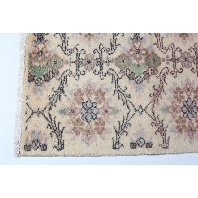 1980s Hand Knotted All Over Design Vintage Floor Rug For Sale In Tampa - Image 6 of 12