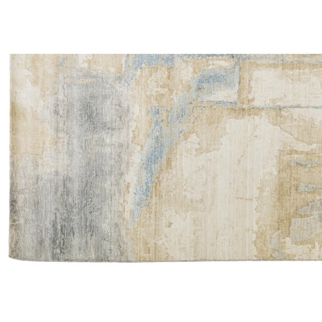 Abstract Ethereal Modern Rug – Hand-Loom Wool & Nylon Blend in Sand and Blue For Sale In New York - Image 6 of 10