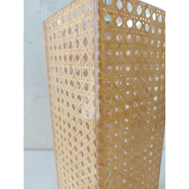Plastic Large Table Lamp in Rattan and Acrylic Glass in the style of Dior For Sale - Image 7 of 9